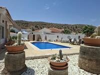 VIP 8220: Villa for Sale in Arboleas, Almería