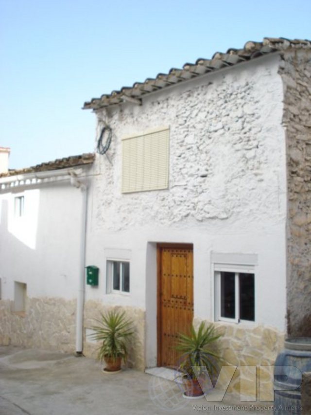 VIP1732: Townhouse for Sale in Tijola, Almería