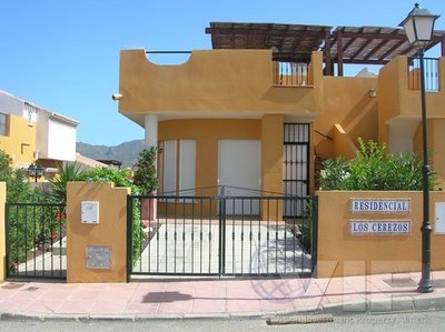 2 Bedrooms Bedroom Villa in Los Gallardos