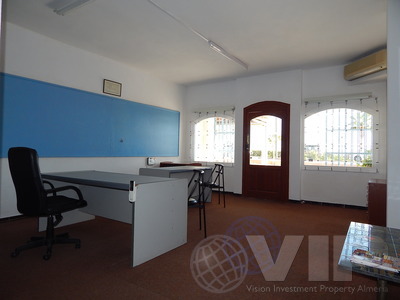 VIP6014: Commercial Property for Sale in Mojacar Playa, Almería