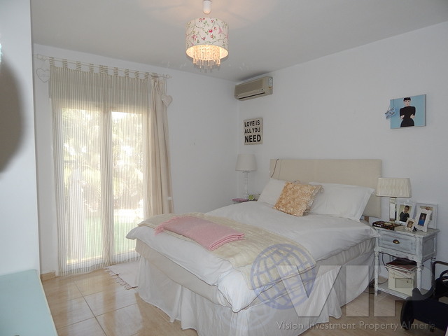 VIP7000: Commercial Property for Sale in Mojacar Playa, Almería