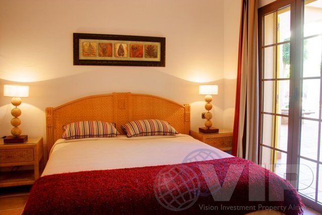 VIP7016: Rijtjeshuis te koop in Desert Springs Golf Resort, Almería