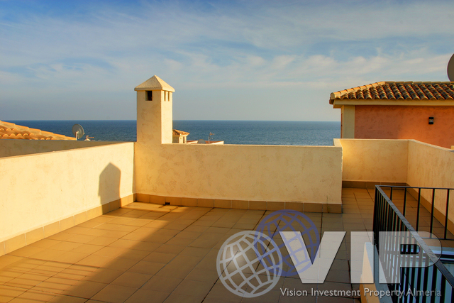 VIP7016: Rijtjeshuis te koop in Desert Springs Golf Resort, Almería