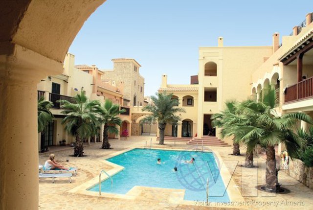 VIP7016: Rijtjeshuis te koop in Desert Springs Golf Resort, Almería