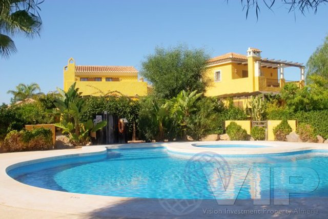 VIP7083: Villa à vendre en Desert Springs Golf Resort, Almería