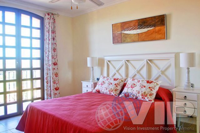 VIP7123: Appartement te koop in Desert Springs Golf Resort, Almería