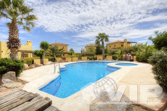 VIP7347: Villa à vendre en Desert Springs Golf Resort, Almería