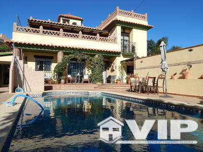 6 Bedroom Villa in Villaricos