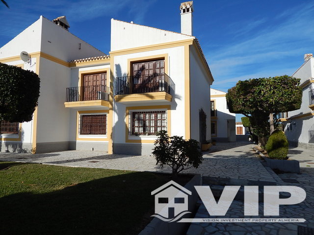 VIP7573: Townhouse for Sale in Vera Playa, Almería