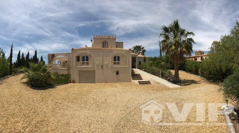 VIP7897: Villa for Sale in Vera, Almería