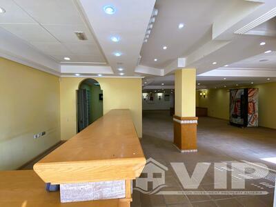 VIP8015: Commercial à vendre en Mojacar Playa, Almería