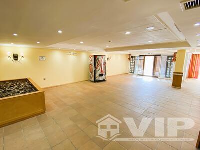 VIP8015: Commercial à vendre en Mojacar Playa, Almería