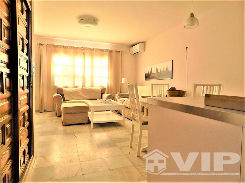 VIP8025: Stadthaus zu Verkaufen in Vera Playa, Almería