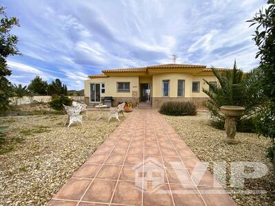 VIP8038: Villa zu Verkaufen in Vera, Almería