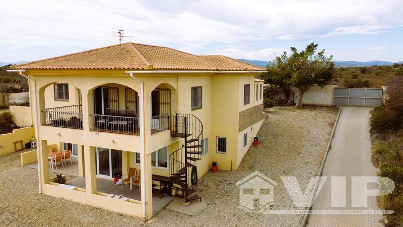 VIP8038: Villa en Venta en Vera, Almería