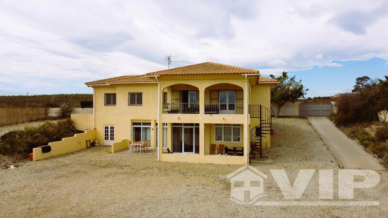 VIP8038: Villa en Venta en Vera, Almería