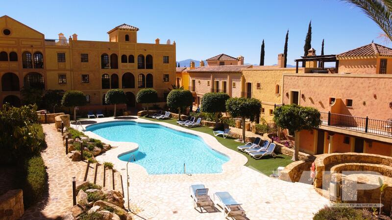 VIP8041: Appartement te koop in Desert Springs Golf Resort, Almería