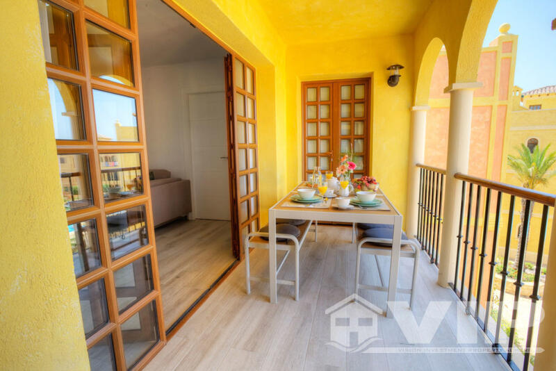 VIP8045: Dachwohnung zu Verkaufen in Desert Springs Golf Resort, Almería