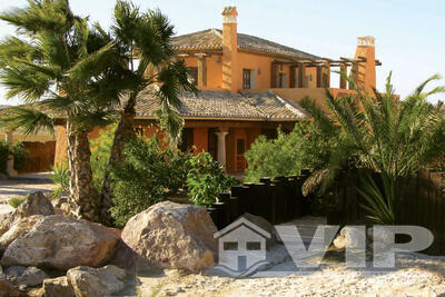 VIP8049: Villa zu Verkaufen in Desert Springs Golf Resort, Almería