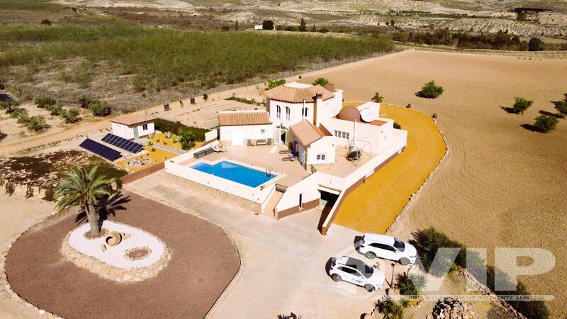 VIP8053: Villa à vendre en Mojacar Playa, Almería