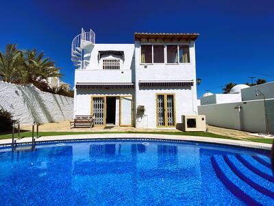 VIP8115: Villa à vendre en Mojacar Playa, Almería