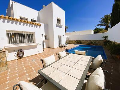 VIP8120: Villa zu Verkaufen in Mojacar Playa, Almería