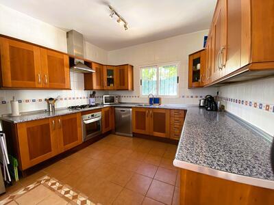 VIP8185: Villa for Sale in Mojacar Playa, Almería